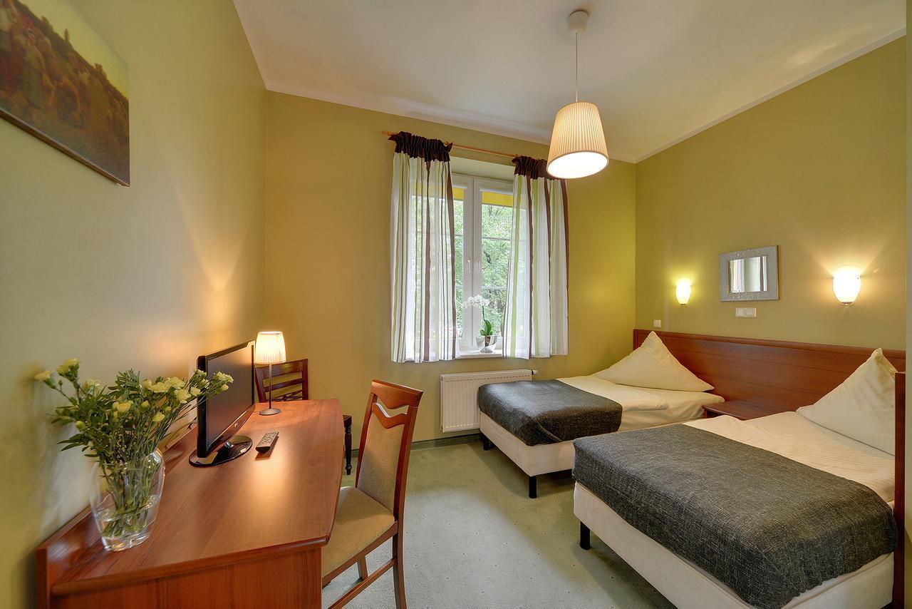 Hotel Belweder - Przy Hotelu Golebiewski Karpacz Luaran gambar