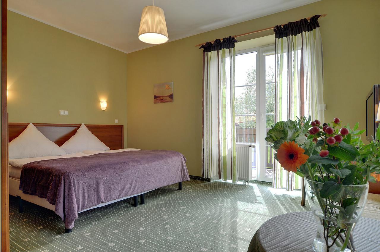 Hotel Belweder - Przy Hotelu Golebiewski Karpacz Luaran gambar